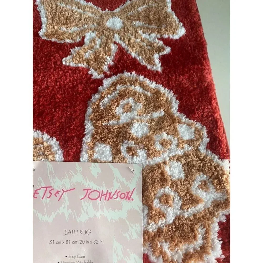 BETSEY JOHNSON Gingerbread Christmas‎ NOVELTY BATH MAT Non Slip 20” X 30” NEW